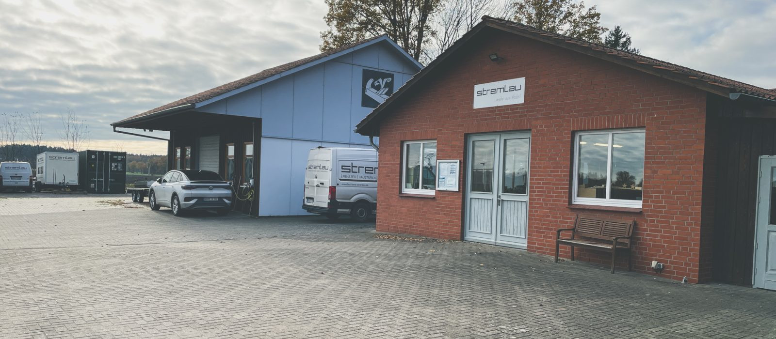 CREATOR: gd-jpeg v1.0 (using IJG JPEG v62), quality = 82